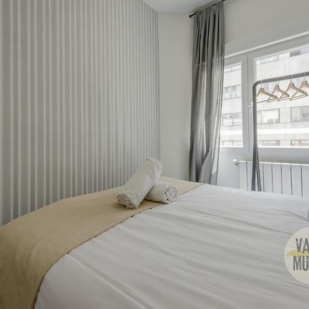 Exquisite New Apt En Gran Via/Centro Para 5Pax Madrid Buitenkant foto